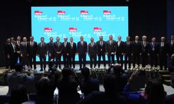 İstanbul- Bakan Bolat: Hedef 2030'a kadar mal ve hizmet ihracatı olarak 500 milyar dolara ulaşmak