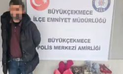 İstanbul- Büyükçekmece'de su sayacı hırsızı suçüstü yakalandı