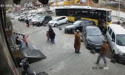 İstanbul - Esenler'de İETT otobüsünün park halindeki araçlara çarptığı kaza kamerada