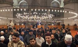 İstanbul - Miraç Kandili Sultanahmet ve Çamlıca'da dualarla idrak edildi