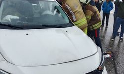 İstanbul- Silivri'de iki otomobil kafa kafaya çarpıştı: 1'i ağır 4 yaralı