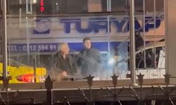 İstanbul- Sultangazi'de taksi şoförü cadde ortasında darbedildi