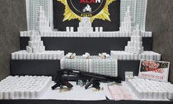 İzmir'de uyuşturucu operasyonunda 3 gözaltı