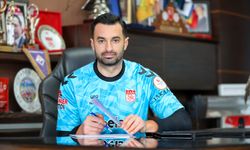 Kaleci Gökhan Akkan Sivasspor'da