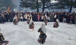 Kütahya'da öğrenciler yararına sucuk festivali