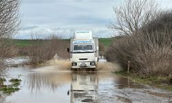 Metrekareye 60 kilogram yağış düşen Edirne'de, Tunca Nehri'nde su seviyesinde kritik artış