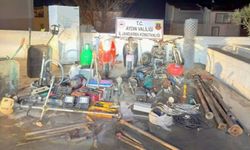 Sağanak sonrası boşaltılan 4 evden hırsızlık yapan şüpheliye gözaltı