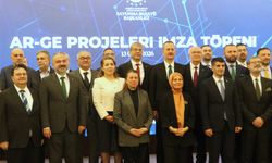 Savunma sanayiinde 14 Ar-Ge projesi için imzalar atıldı