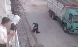 Sokakta kadın ve çocukları darbeden şüpheli gözaltına alındı