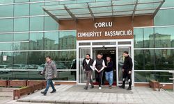 Tartıştığı komşusunu 7 yerinden bıçakladı