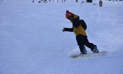 Yıldız Dağı Kayak Merkezi'nde hafta sonu pistler doldu