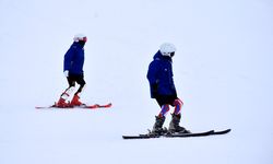 Yıldız Dağı Kayak Merkezi'nde hafta sonu pistler doldu/Ek fotoğraflar