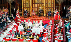 İngiltere’de Tarihi Adım! 16 Yaş Altına Sosyal Medya Yasağı