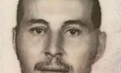 3 çocuk annesi, sokak ortasında bıçaklanarak öldürüldü (2)