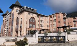 5 günlük bebeği darbeden hemşire: Bir anlık refleksle oldu