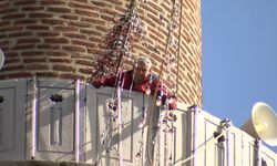 627 yıllık Ulu Cami'ye 'Kul hakkından sakın' mahyası