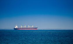 ABD: Gemiler İran sularından uzak durmalı