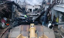 Ahırda çıkan yangında 1 büyükbaş öldü, 12'si kurtarıldı