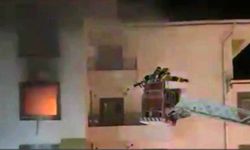 Annesi ile tartışıp evi yaktı, 10 kişi dumandan etkilendi