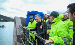 Antalya'da kuvvetli yağış 6 ilçede hasara neden oldu, mahsur kalan hayvanlar kurtarıldı