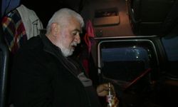 Artvin'de TIR kuyruğunda iftar sofrası kuruldu