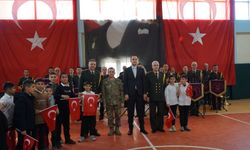 Askeri bando takımı, Hakkari'de konser verdi