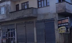 Baba ile oğlu, sobadan sızan karbonmonoksit gazından zehirlendi