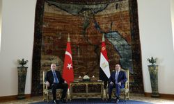 Bakan Bolat: Mısır ile 15 milyar dolarlık ticaret hacmi hedefi için ortak projeler önemli