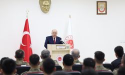 Bakan Güler, Kilis'te birlikleri denetledi (2)