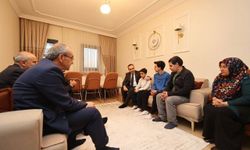 Bakan Kacır: Petrol ve doğal gazla sınır ötesi ortaklıkları derinleştiriyoruz (3)