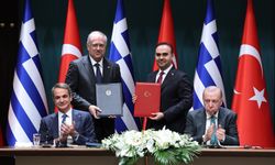 Bakan Kacır, Yunanistan Kalkınma Bakanı Theodorikakos ile görüştü