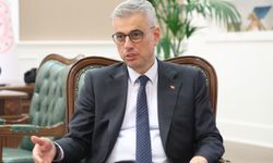 Bakan Memişoğlu, 'sağlık elçisi' Doğa ve sigarayı bıraktırdığı dedesiyle bir araya geldi