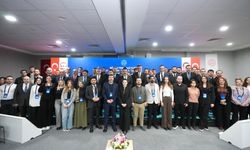 Bakan Tekin, genç girişimcilerle buluştu