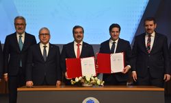 Bakan Yardımcısı Ayhan: Artık kimsenin icazetine ihtiyaç duymayan bir Türkiye var