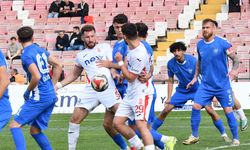 Balıkesirspor, 10 kişi kalan rakibine evinde teslim oldu