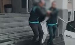 Boşanma aşamasındaki eşini defalarca bıçaklayıp, sonra babasını aramış