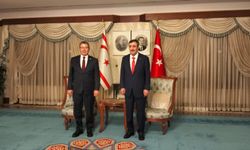 Cumhurbaşkanı Yardımcısı Yılmaz, KKTC Başbakanı Üstel ile bir araya geldi