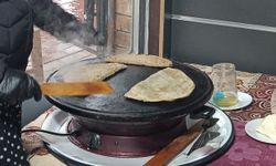 Depremzede kadınlar, açtıkları iş yerinde hem birbirine hem de ailelerine destek oluyor