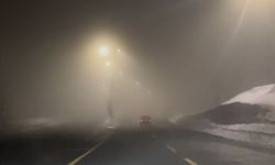 Develi-Erciyes yolunda sis sürücülere zor anlar yaşattı