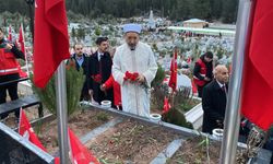 Diyanet İşleri Başkanı Arpaguş, depremde yaşamını yitirenler için dua etti