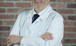 Doç. Dr. Mustafa İzmirli'den kanserde erken tanı vurgusu