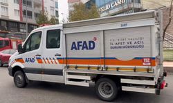 Düştüğü havalandırma boşluğundan halatla kurtarıldı