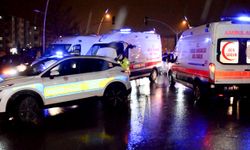 Erzurum'da 2 otomobil ve 1 kamyonetin karıştığı kazada 9 kişi yaralandı