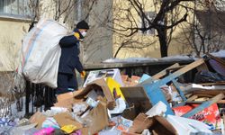 Evden 25 ton çöp çıktı