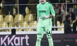 Fenerbahçe, Erzurumspor FK'yı ikinci yarıda bulduğu gollerle 3-1 mağlup etti