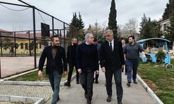 Galatasaraylı yöneticiler deprem bölgesini ziyaret etti