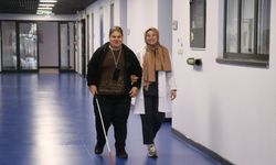 Görme engelli Arzu, beyaz bastonu ile 4 üniversite bitirdi