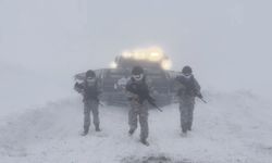 Hayırseverin ördüğü 195 boyunluk, Mehmetçik'e teslim edildi