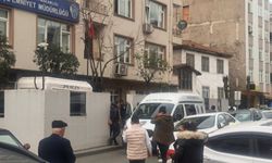 İfade vermeye gitti, polisin belindeki silahı alıp kendini vurdu