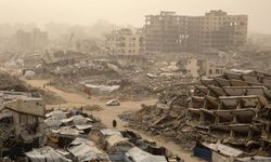 İsrail'in Gazze'ye düzenlediği saldırılarda 10 Filistinli hayatını kaybetti
